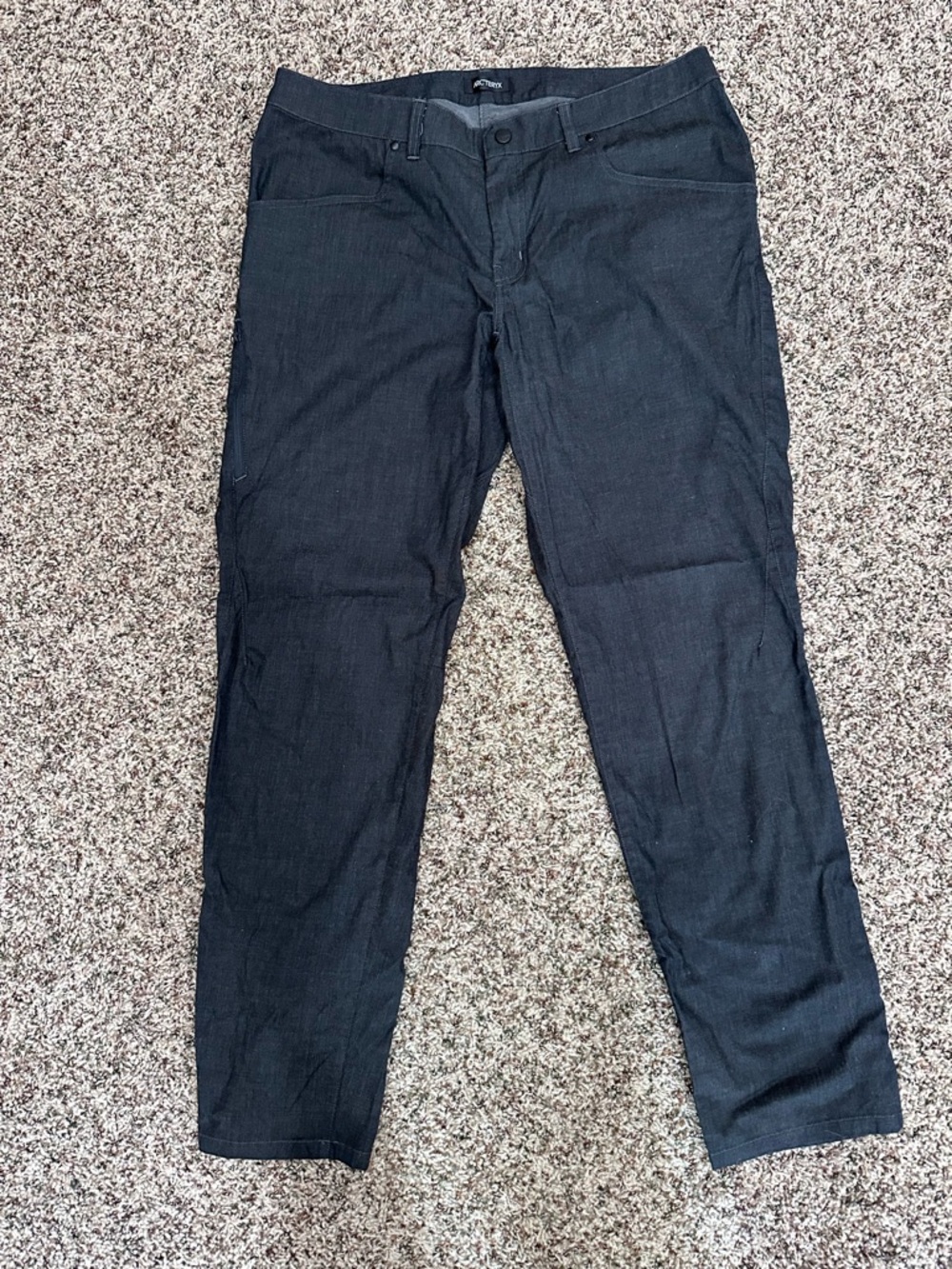 Arc'teryx Men's Straight Jeans in Black